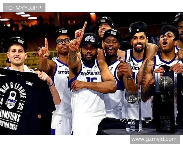 深圳篮球队的逆袭之路:世锦赛背后的奋斗与荣耀